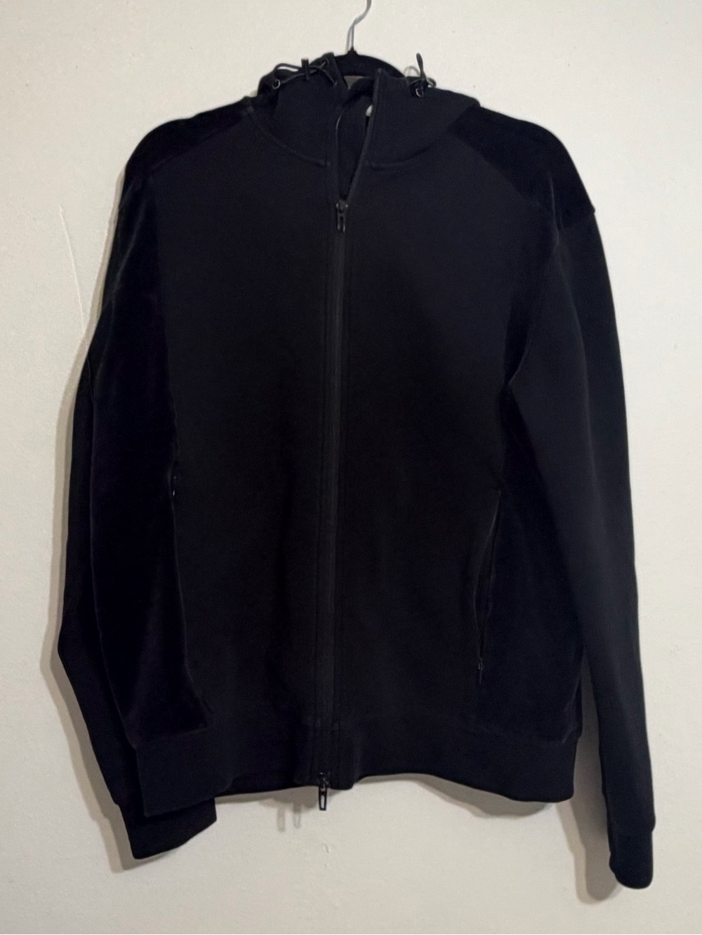 Emporio Armani Black Full-Zip Hooded Jacket